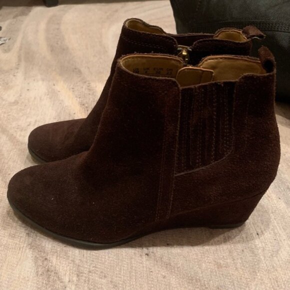 Franco Sarto Genuine Suede Chocolate Brown Wedge Heeled Ankle Boots - Picture 3 of 6